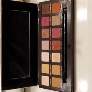 Anastasia Modern Renaissance Pallette